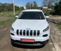 Белый Джип Чероки, объемом двигателя 2.4 л и пробегом 120 тыс. км за 11304 $, фото 1 на Automoto.ua