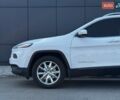 Белый Джип Чероки, объемом двигателя 2.36 л и пробегом 110 тыс. км за 16300 $, фото 4 на Automoto.ua
