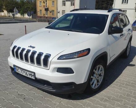 Белый Джип Чероки, объемом двигателя 2.36 л и пробегом 153 тыс. км за 13700 $, фото 5 на Automoto.ua