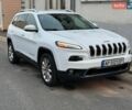 Белый Джип Чероки, объемом двигателя 2.4 л и пробегом 180 тыс. км за 12500 $, фото 1 на Automoto.ua