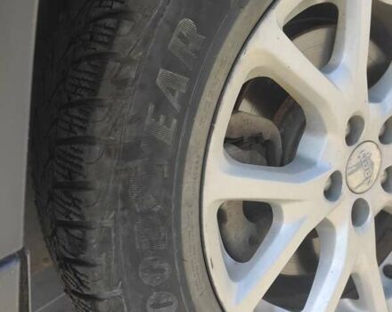 Белый Джип Чероки, объемом двигателя 2.36 л и пробегом 153 тыс. км за 13700 $, фото 30 на Automoto.ua