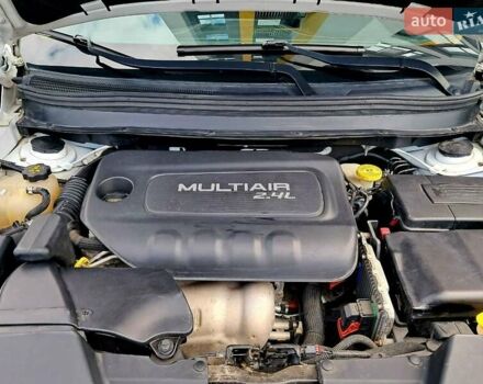 Белый Джип Чероки, объемом двигателя 2.36 л и пробегом 197 тыс. км за 12899 $, фото 25 на Automoto.ua