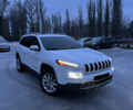 Білий Джип Cherokee, об'ємом двигуна 3.24 л та пробігом 121 тис. км за 16500 $, фото 1 на Automoto.ua
