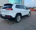 Білий Джип Cherokee, об'ємом двигуна 2.4 л та пробігом 150 тис. км за 14500 $, фото 1 на Automoto.ua