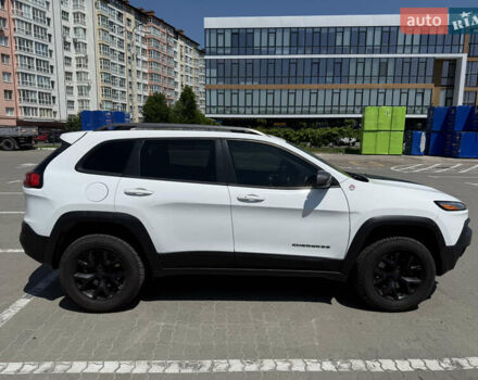 Білий Джип Cherokee, об'ємом двигуна 3.24 л та пробігом 163 тис. км за 15200 $, фото 2 на Automoto.ua