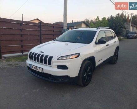 Белый Джип Чероки, объемом двигателя 3.24 л и пробегом 142 тыс. км за 13500 $, фото 28 на Automoto.ua