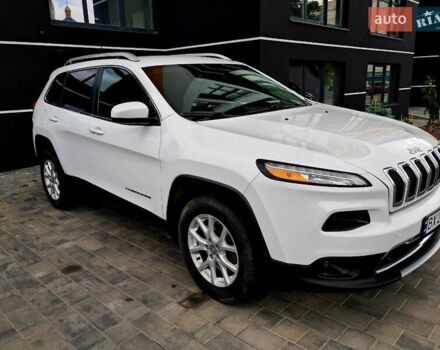 Белый Джип Чероки, объемом двигателя 2.36 л и пробегом 197 тыс. км за 12899 $, фото 1 на Automoto.ua