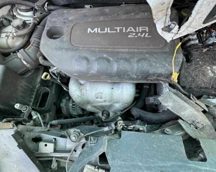 Белый Джип Чероки, объемом двигателя 2.4 л и пробегом 185 тыс. км за 4400 $, фото 13 на Automoto.ua