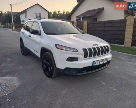 Белый Джип Чероки, объемом двигателя 3.24 л и пробегом 142 тыс. км за 13500 $, фото 29 на Automoto.ua