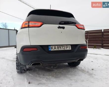 Білий Джип Cherokee, об'ємом двигуна 3.24 л та пробігом 148 тис. км за 14200 $, фото 11 на Automoto.ua