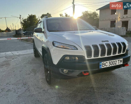 Білий Джип Cherokee, об'ємом двигуна 2.36 л та пробігом 184 тис. км за 13800 $, фото 19 на Automoto.ua