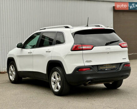 Белый Джип Чероки, объемом двигателя 2.36 л и пробегом 183 тыс. км за 11999 $, фото 9 на Automoto.ua