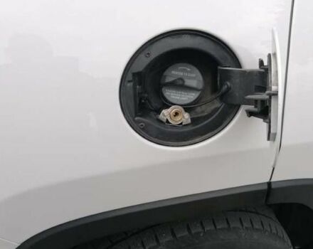 Белый Джип Чероки, объемом двигателя 0 л и пробегом 112 тыс. км за 7800 $, фото 11 на Automoto.ua