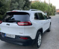 Білий Джип Cherokee, об'ємом двигуна 2.36 л та пробігом 117 тис. км за 13999 $, фото 7 на Automoto.ua