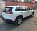 Білий Джип Cherokee, об'ємом двигуна 2.4 л та пробігом 260 тис. км за 10900 $, фото 6 на Automoto.ua