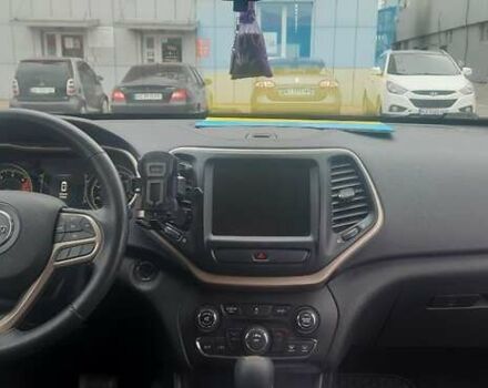 Білий Джип Cherokee, об'ємом двигуна 2.36 л та пробігом 122 тис. км за 16500 $, фото 8 на Automoto.ua