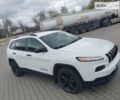 Білий Джип Cherokee, об'ємом двигуна 2.36 л та пробігом 115 тис. км за 14200 $, фото 11 на Automoto.ua