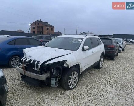 Білий Джип Cherokee, об'ємом двигуна 2.4 л та пробігом 180 тис. км за 6900 $, фото 8 на Automoto.ua