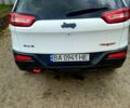 Джип Чероки 2017 в Кропивницком (Кировограде) на Automoto.ua Белый Джип Чероки, объемом двигателя 2.4 л и пробегом 217 тыс. км за 16500 $, фото 5 на Automoto.ua