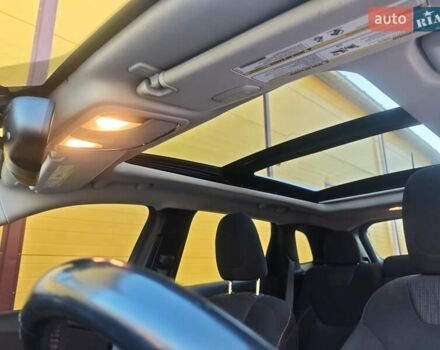 Білий Джип Cherokee, об'ємом двигуна 3.24 л та пробігом 131 тис. км за 13200 $, фото 18 на Automoto.ua