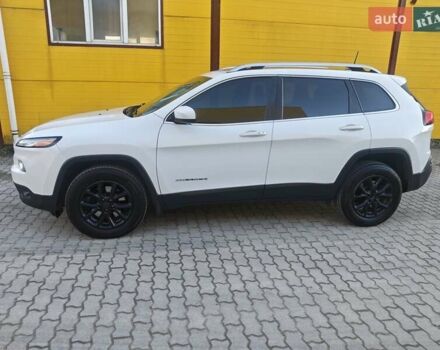 Білий Джип Cherokee, об'ємом двигуна 3.24 л та пробігом 131 тис. км за 13200 $, фото 2 на Automoto.ua