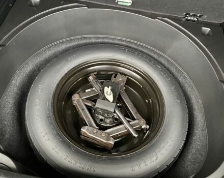 Білий Джип Cherokee, об'ємом двигуна 2.4 л та пробігом 71 тис. км за 15000 $, фото 15 на Automoto.ua