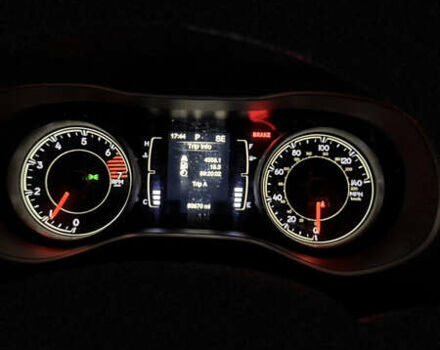 Белый Джип Чероки, объемом двигателя 2.36 л и пробегом 149 тыс. км за 14000 $, фото 24 на Automoto.ua