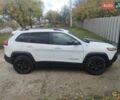 Джип Чероки 2017 в Кропивницком (Кировограде) на Automoto.ua Белый Джип Чероки, объемом двигателя 2.36 л и пробегом 217 тыс. км за 16500 $, фото 10 на Automoto.ua
