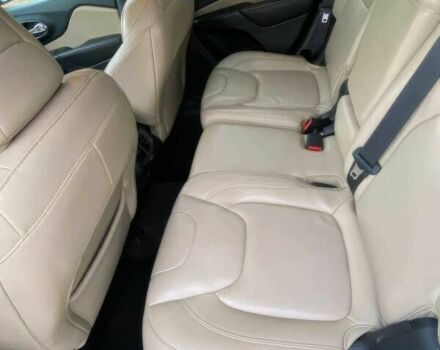 Джип Cherokee 2017 у Житомирі на Automoto.ua Білий Джип Cherokee, об'ємом двигуна 2.4 л та пробігом 62 тис. км за 3400 $, фото 9 на Automoto.ua