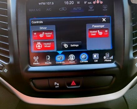 Джип Чероки 2017 в Кропивницком (Кировограде) на Automoto.ua Белый Джип Чероки, объемом двигателя 2.4 л и пробегом 217 тыс. км за 16500 $, фото 6 на Automoto.ua