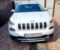 Белый Джип Чероки, объемом двигателя 2.4 л и пробегом 153 тыс. км за 16200 $, фото 1 на Automoto.ua