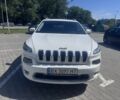 Білий Джип Cherokee, об'ємом двигуна 3.2 л та пробігом 158 тис. км за 16000 $, фото 1 на Automoto.ua