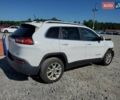 Білий Джип Cherokee, об'ємом двигуна 2.4 л та пробігом 180 тис. км за 6900 $, фото 2 на Automoto.ua