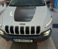 Джип Чероки 2017 в Кропивницком (Кировограде) на Automoto.ua Белый Джип Чероки, объемом двигателя 2.36 л и пробегом 217 тыс. км за 16500 $, фото 2 на Automoto.ua