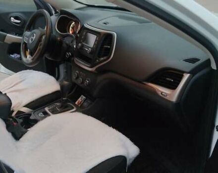 Белый Джип Чероки, объемом двигателя 2.4 л и пробегом 166 тыс. км за 14400 $, фото 15 на Automoto.ua