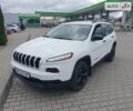 Білий Джип Cherokee, об'ємом двигуна 2.36 л та пробігом 115 тис. км за 14900 $, фото 1 на Automoto.ua