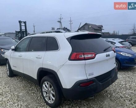 Білий Джип Cherokee, об'ємом двигуна 2.4 л та пробігом 180 тис. км за 6900 $, фото 5 на Automoto.ua