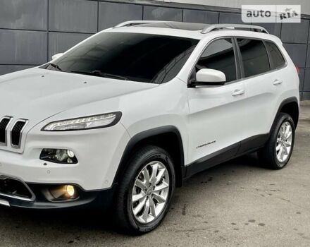 Білий Джип Cherokee, об'ємом двигуна 2.18 л та пробігом 157 тис. км за 19200 $, фото 19 на Automoto.ua