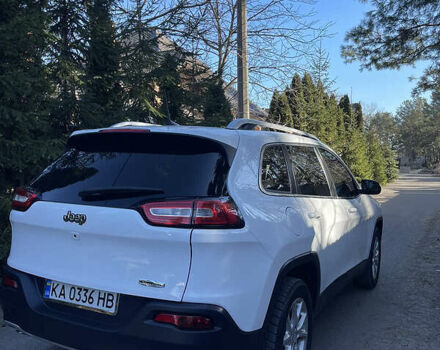 Білий Джип Cherokee, об'ємом двигуна 2.4 л та пробігом 71 тис. км за 14900 $, фото 6 на Automoto.ua