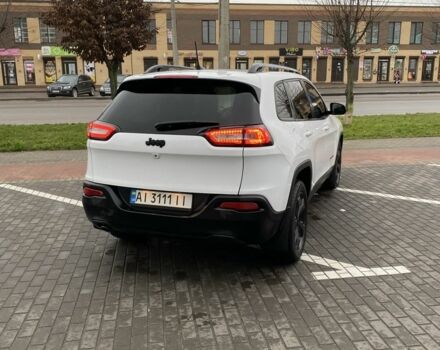 Білий Джип Cherokee, об'ємом двигуна 2.4 л та пробігом 71 тис. км за 15000 $, фото 5 на Automoto.ua