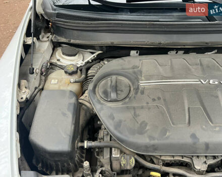 Белый Джип Чероки, объемом двигателя 3.2 л и пробегом 113 тыс. км за 15200 $, фото 32 на Automoto.ua