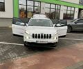 Білий Джип Cherokee, об'ємом двигуна 2.4 л та пробігом 71 тис. км за 15000 $, фото 9 на Automoto.ua