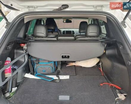 Белый Джип Чероки, объемом двигателя 2.36 л и пробегом 106 тыс. км за 16500 $, фото 12 на Automoto.ua