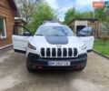 Білий Джип Cherokee, об'ємом двигуна 3.24 л та пробігом 135 тис. км за 17000 $, фото 1 на Automoto.ua
