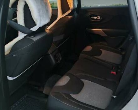 Белый Джип Чероки, объемом двигателя 2.4 л и пробегом 166 тыс. км за 14400 $, фото 17 на Automoto.ua