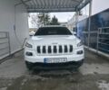 Белый Джип Чероки, объемом двигателя 3.2 л и пробегом 98 тыс. км за 14500 $, фото 1 на Automoto.ua