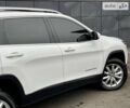 Білий Джип Cherokee, об'ємом двигуна 2.18 л та пробігом 157 тис. км за 19200 $, фото 46 на Automoto.ua