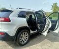 Білий Джип Cherokee, об'ємом двигуна 3.2 л та пробігом 80 тис. км за 16900 $, фото 9 на Automoto.ua