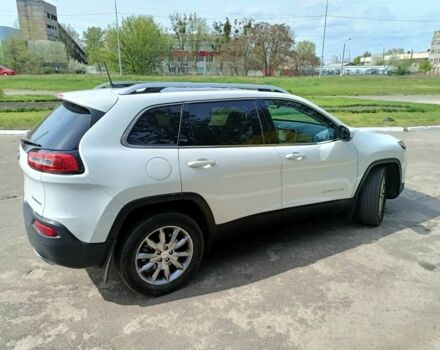 Білий Джип Cherokee, об'ємом двигуна 0.32 л та пробігом 80 тис. км за 18500 $, фото 8 на Automoto.ua