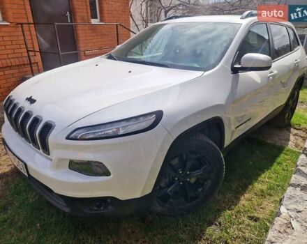 Білий Джип Cherokee, об'ємом двигуна 3.24 л та пробігом 71 тис. км за 13700 $, фото 6 на Automoto.ua